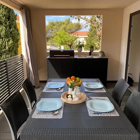 Mobilna Kucica Neda - Grebastica, Kamp Vala Grebaštica