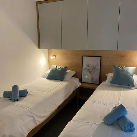 Mobilna Kucica Neda - Grebastica, Kamp Vala Camping