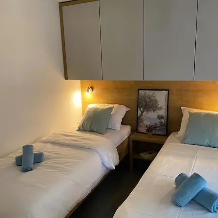 Kamp Mobilna Kucica Neda - Grebastica, Kamp Vala Grebastica