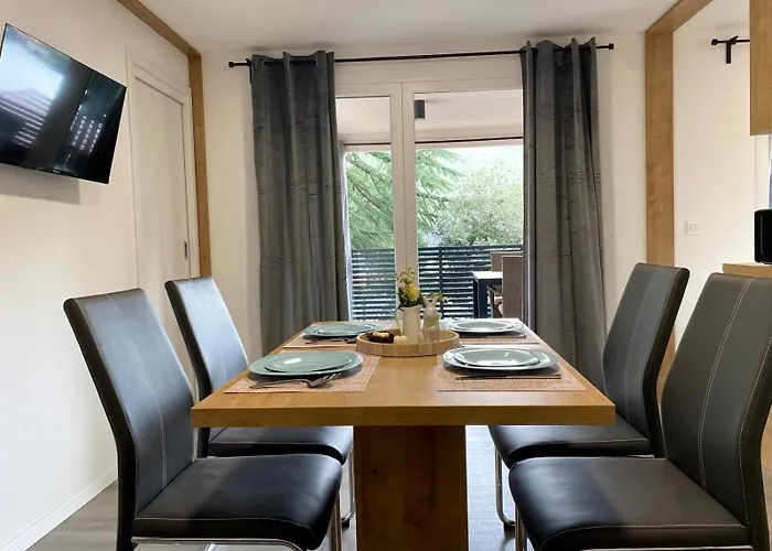 Mobilna Kucica Neda - Grebastica, Kamp Vala Grebaštica