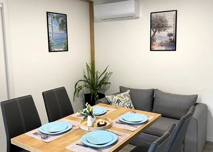 Camping Mobilna Kucica Neda - Grebastica, Kamp Vala Grebaštica