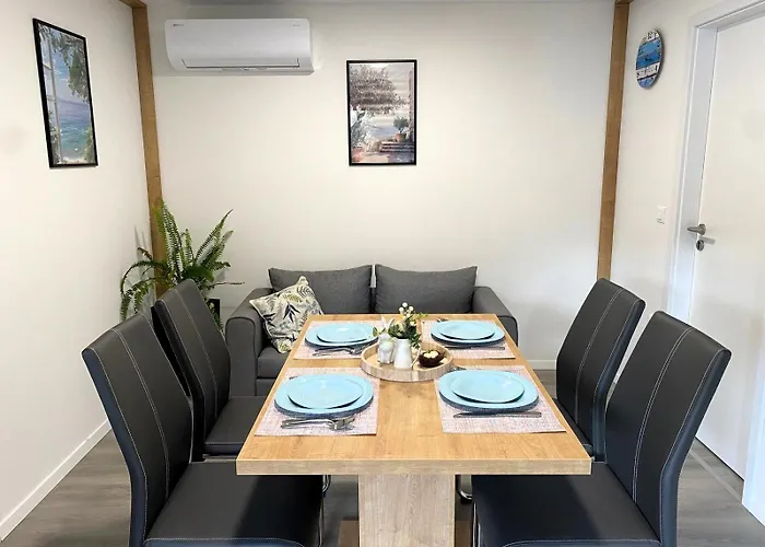 Mobilna Kucica Neda - Grebastica, Kamp Vala Camping Grebaštica